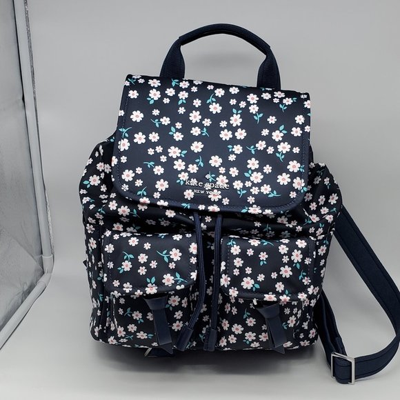 carley flap backpack